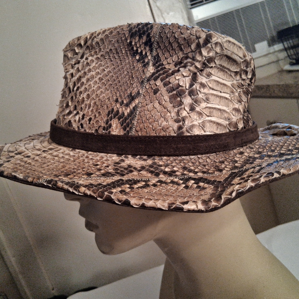 Eric Javitz Womens Hat Python Print - image 6